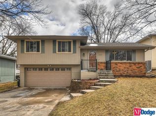 15237 Z St, Omaha, NE 68137