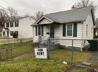 6 Segar St, Hampton, VA 23663