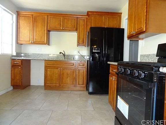 4th image of 8644 Tyrone Ave