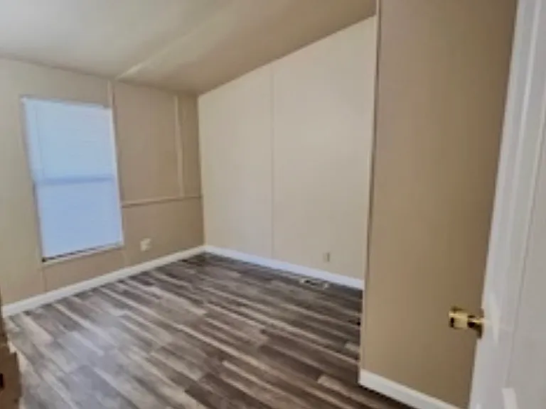4411 Esmar Rd #2 — Photo 7
