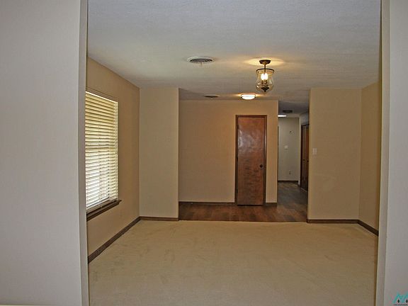 5th image of 2021 E 21st St