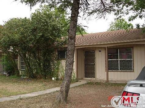 2nd image of 6246 W Commerce St