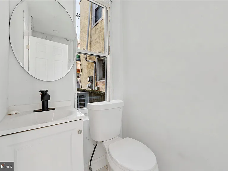 2046 S Norwood St #1 — Photo 7