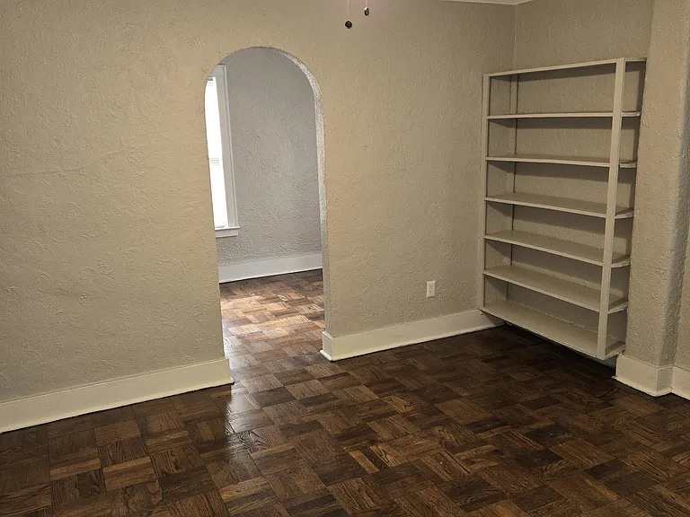 1239 Agnes Pl #5 — Photo 5