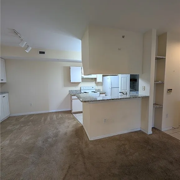 6481 Aragon Way #205 — Photo 7