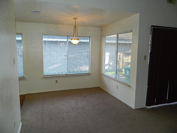 5th image of 13114 Townwood Dr