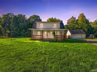5492 Hubbard Dr, Flint, MI 48506