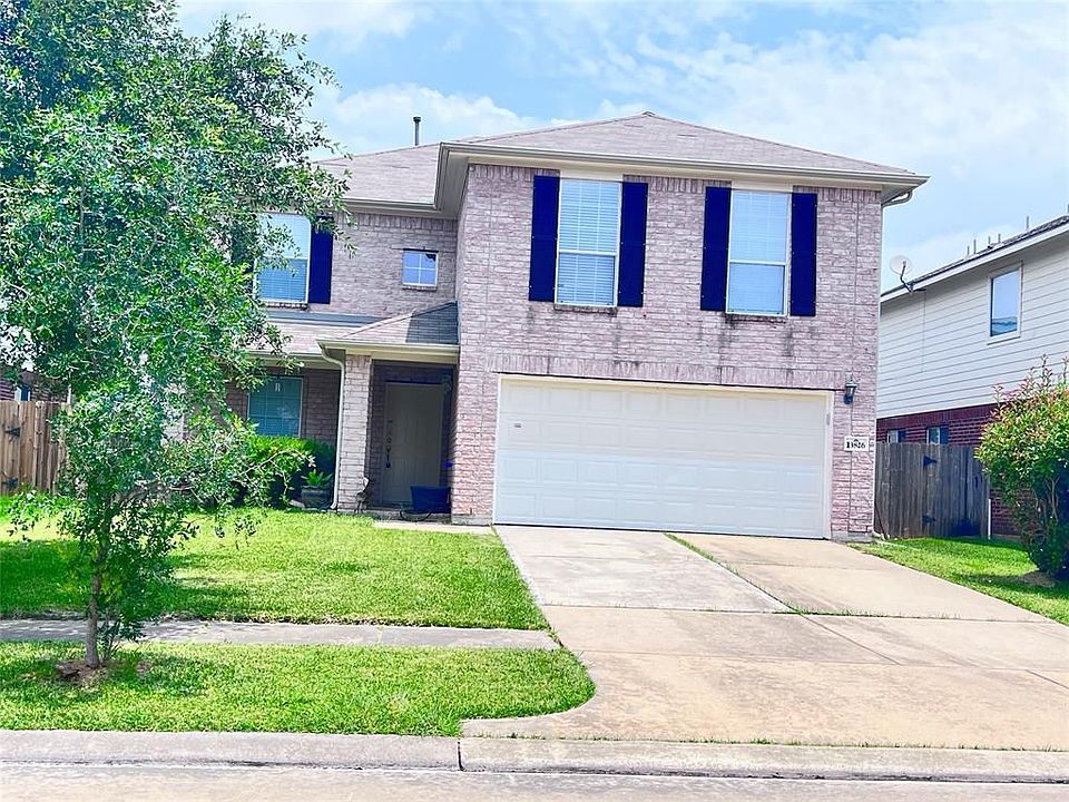 1st image of 13826 Magnolia Lake Ln