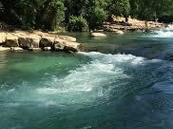 602 NW River Rd, Martindale, TX 78655