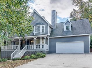 1904 Sidneys Cv, Lawrenceville, GA 30043