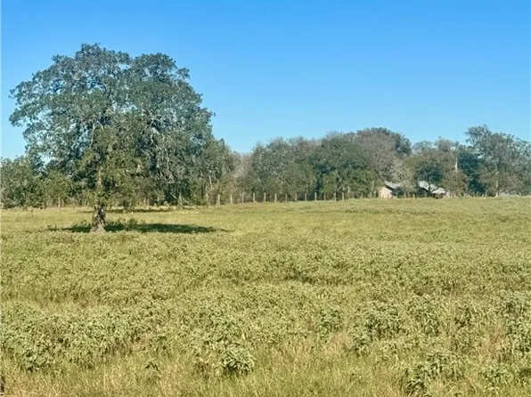 5633 Tenney Creek Rd, Luling, TX 78648