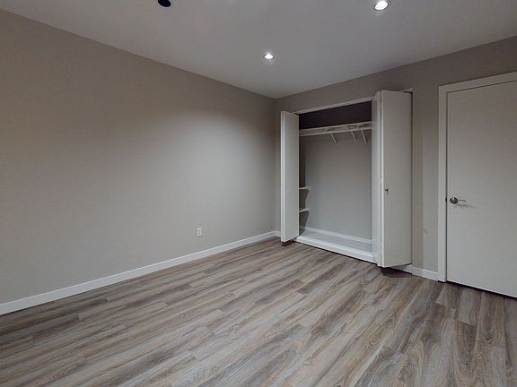 5th image of 2410 Boyer Ave E APT 307