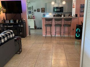 7430 Heather Walk Dr, Weeki Wachee, FL 34613