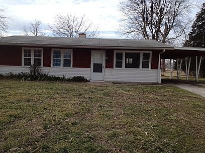 2nd image of 22 W Adams Dr