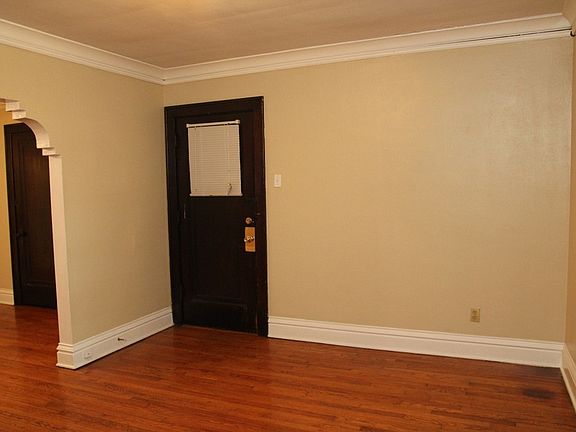 3rd image of 1929 Alfred Ave APT 1S