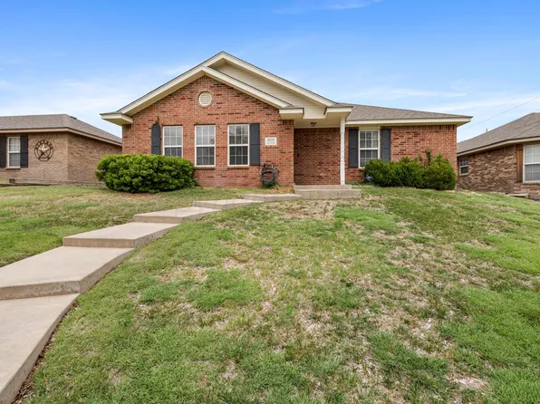 2111 Noah St, Amarillo, TX 79118