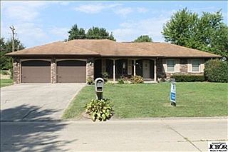 1st image of 734 Linden Dr