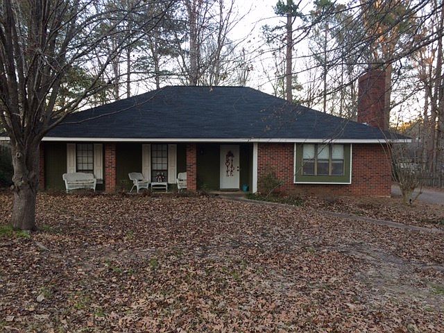 1st image of 522 Bradford Dr