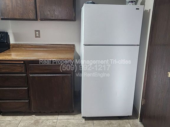 5th image of 2213 W 12th Ave Unit B