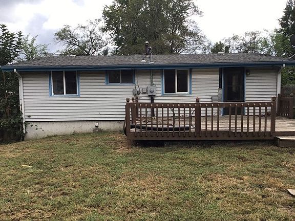 4th image of 6904 NW 78th St