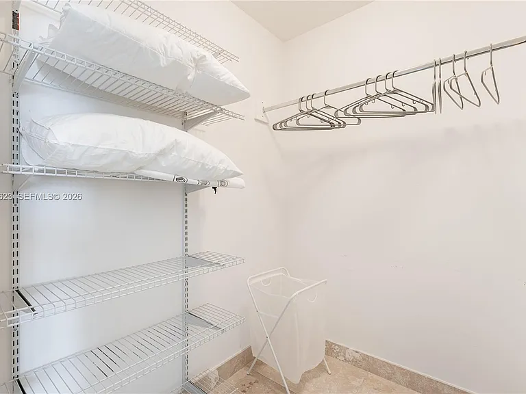50 S Pointe Dr #701 — Photo 35
