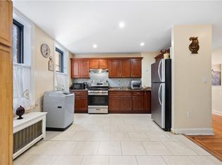 2922 Barnes Ave APT 4F, Bronx, NY 10467