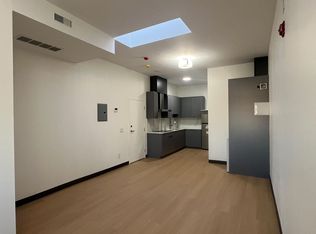 1-264 Ottawa St N #268, Hamilton, ON L8H3Z9