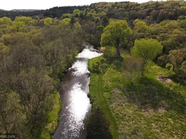 Riverside Dr, River Falls, WI 54022