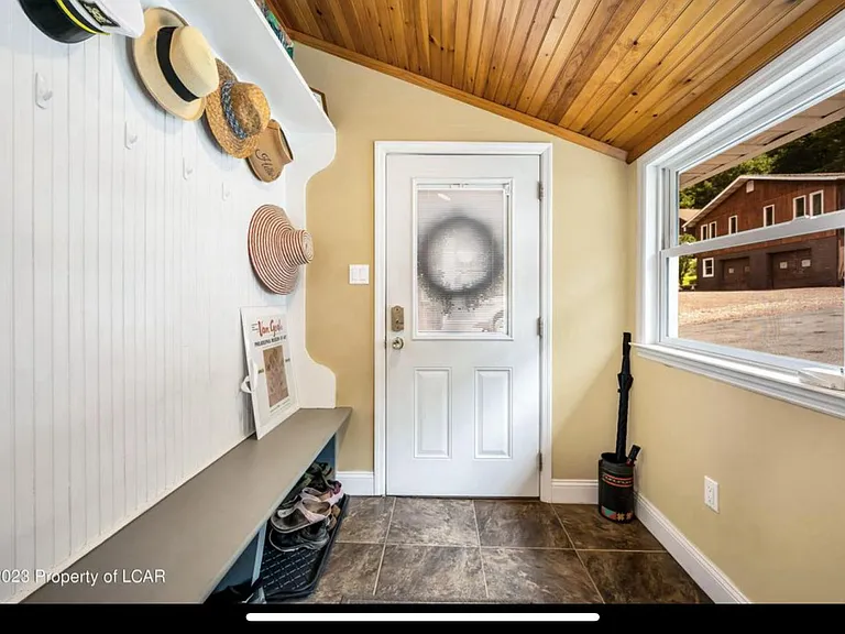 2255 Lakeside Dr #2 — Photo 15