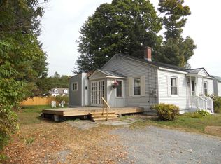14 Lonsdale Ave, Claremont, NH 03743