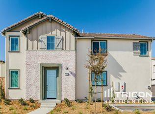 31527 Hans Dr, Menifee, CA 92584