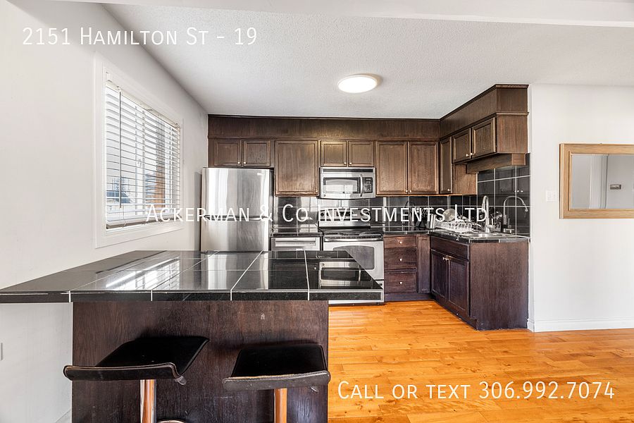 1st image of 2151 Hamilton St #19