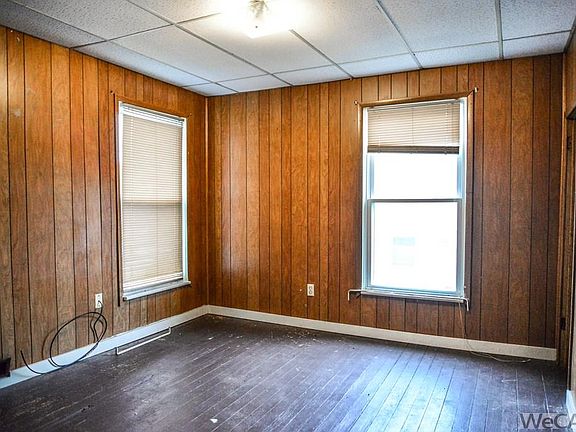 5th image of 622-24 W Elm St