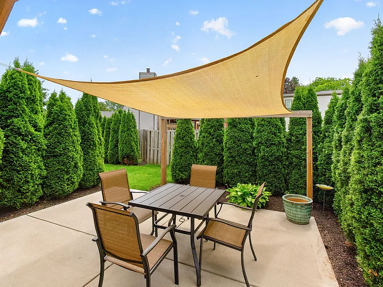 6372 Dummerston Ct — Photo 13