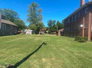 2044 183rd St, Homewood, IL 60430