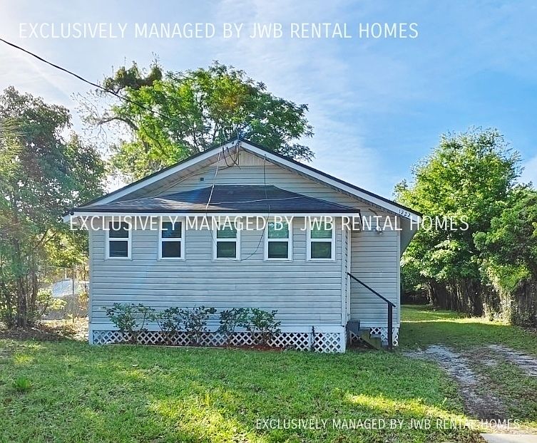 1st image of 1222 Lila Ave