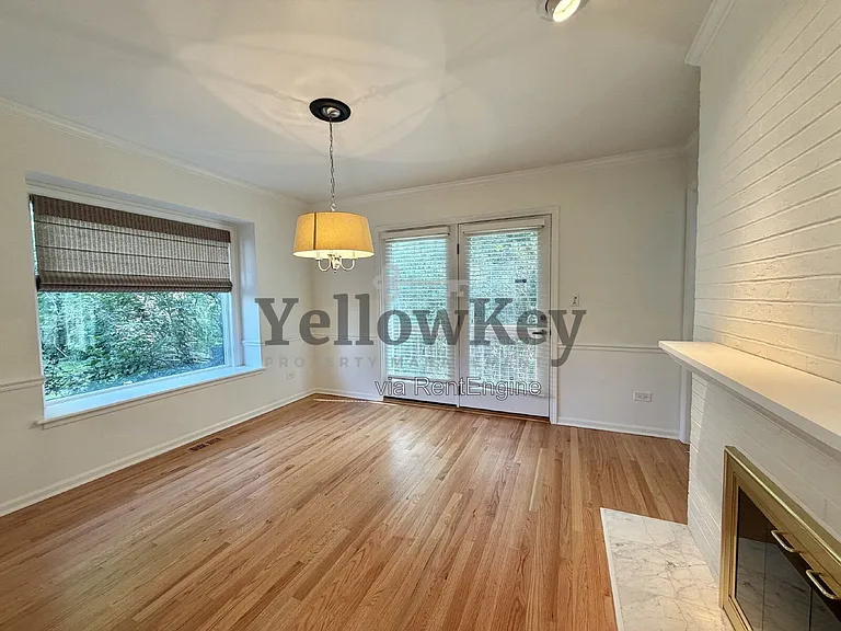 11121 Indian Woods Dr — Photo 9