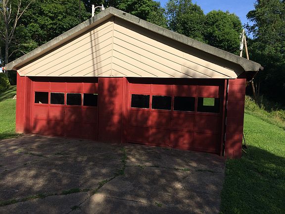 2 car detached garage
