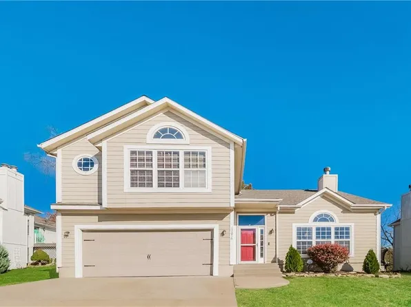 17016 E 43rd St S, Independence, MO 64055