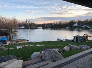 429 Indianwood Rd, Lake Orion, MI 48362
