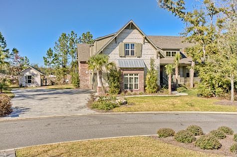 1st image of 104 Barrington Oaks Dr
