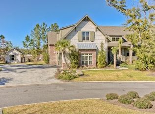 104 Barrington Oaks Dr, Brunswick, GA 31523