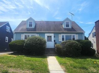 101 Shelley Ave, Port Chester, NY 10573