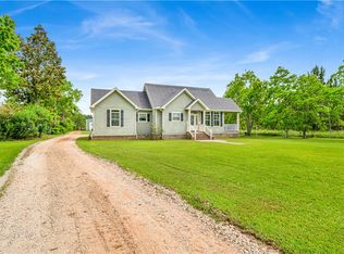 19611 County Road 64, Robertsdale, AL 36567
