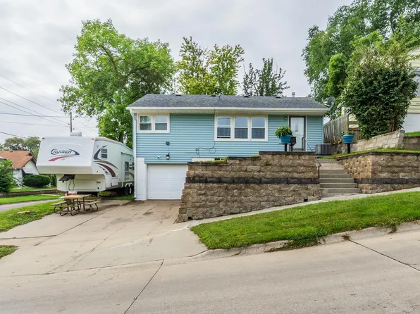 1418 26th St, Sioux City, IA 51104