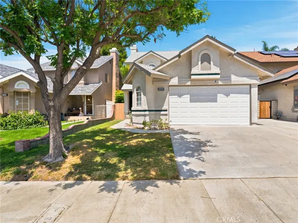 28525 Sugar Pine Way, Santa Clarita, CA 91390