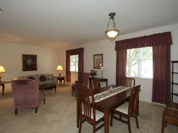 3rd image of 8607 Lowery Way #8607