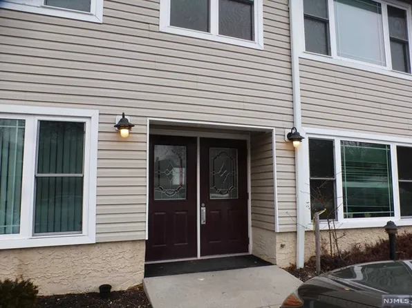 253 Park Ave, Rutherford, NJ 07070