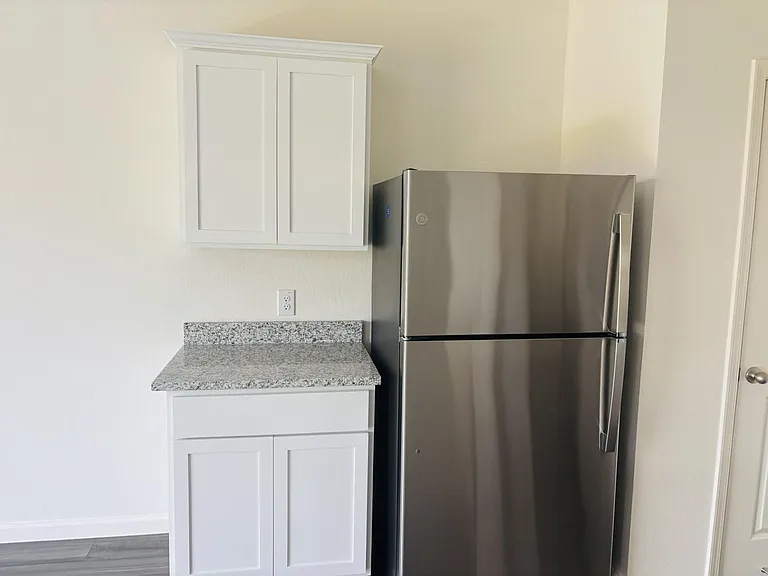 9445 Beryl Ln — Photo 4