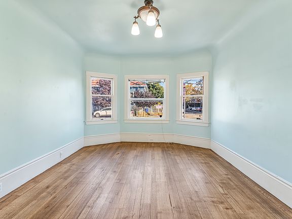 5th image of 2901 West St